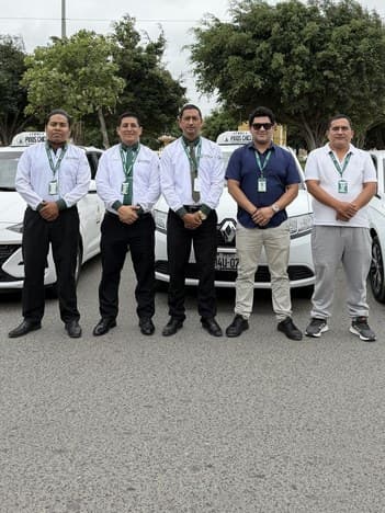 Conductores de Taxi Pinos Chiclayo
